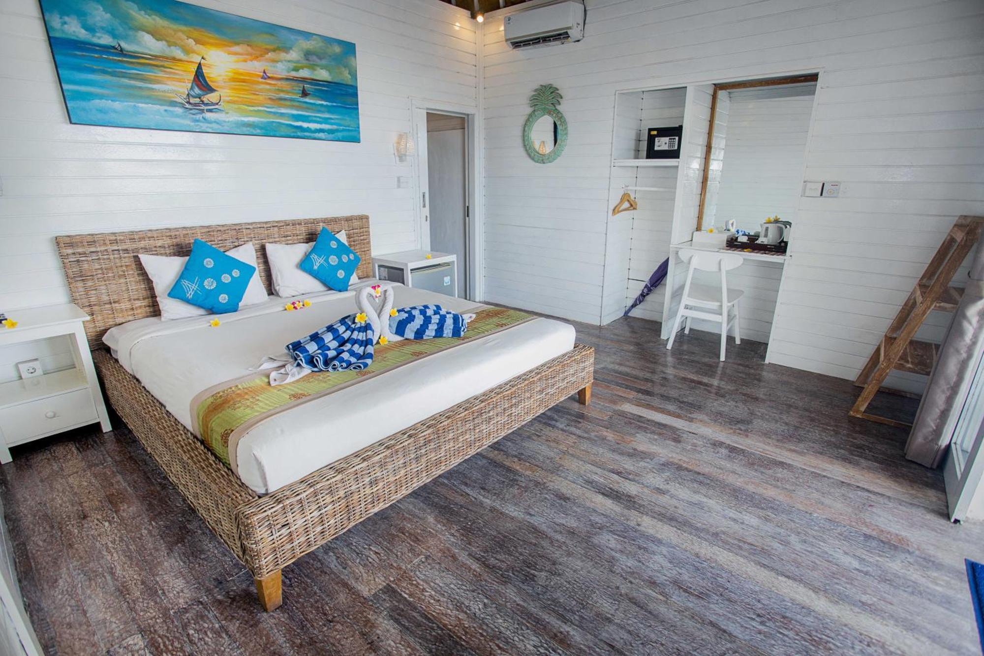 Отель Grand Sea View Lembongan Нуса-Лембонган Экстерьер фото