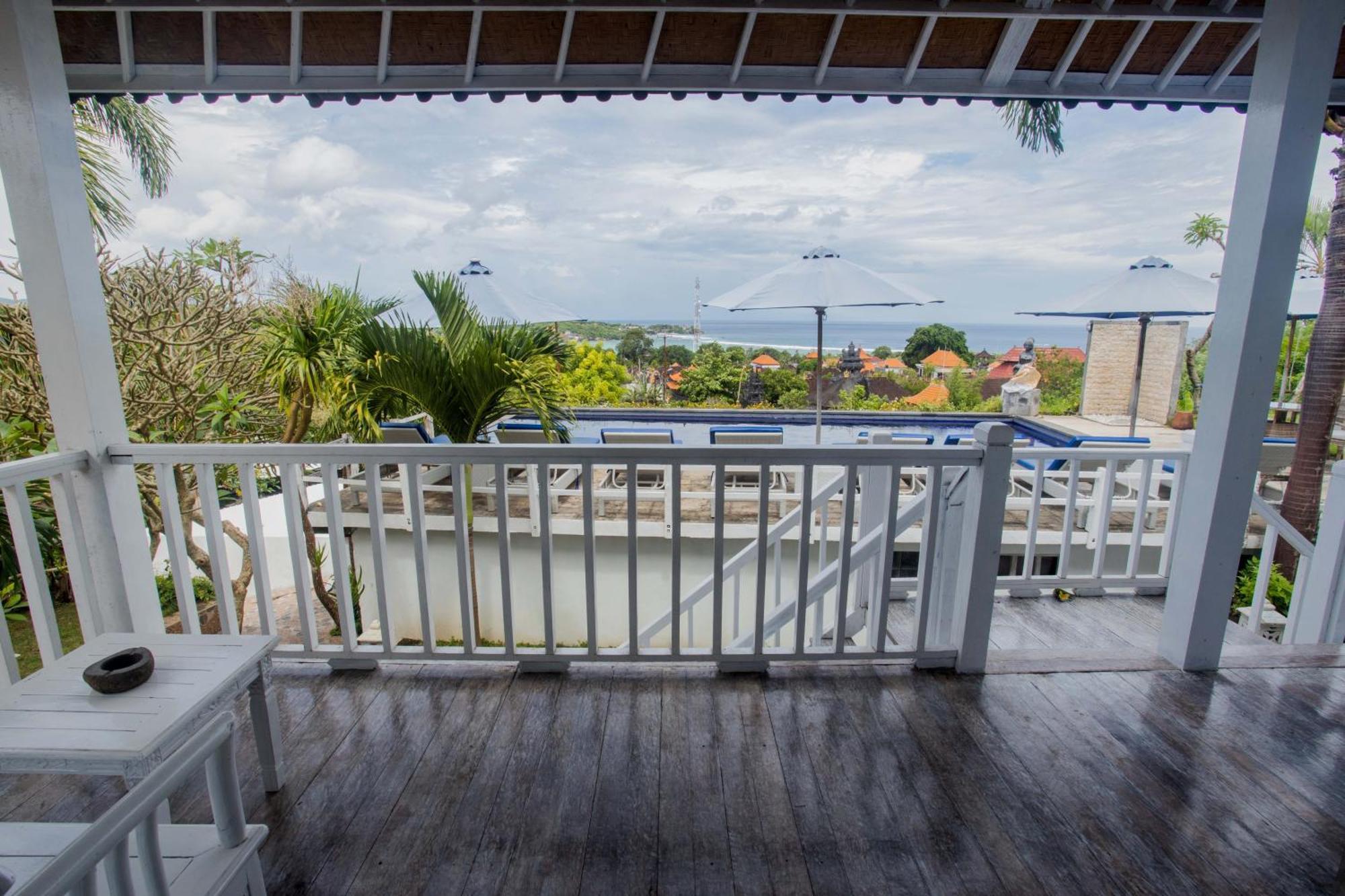 Отель Grand Sea View Lembongan Нуса-Лембонган Экстерьер фото