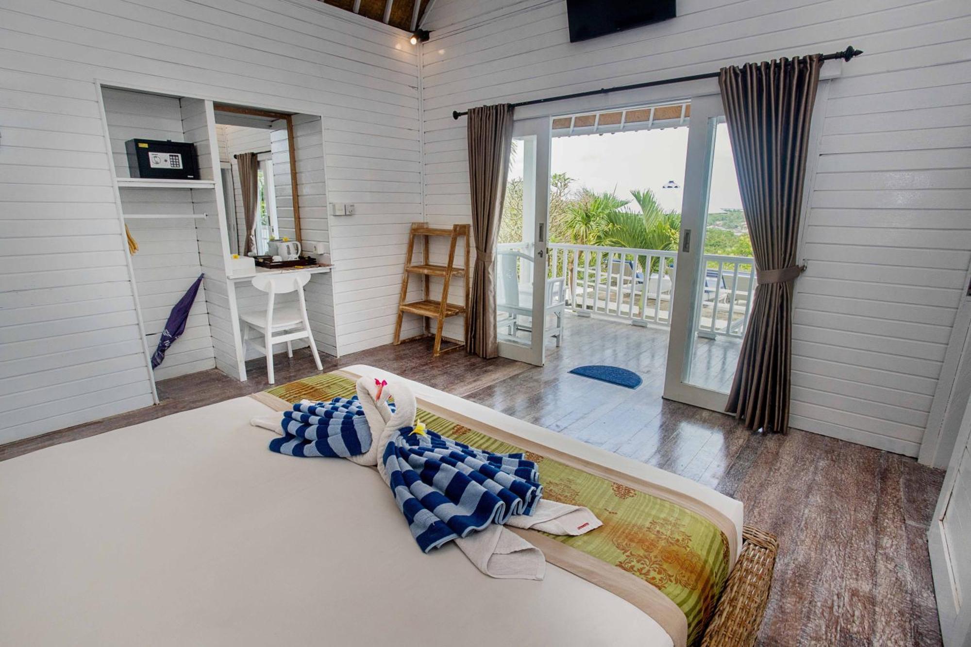 Отель Grand Sea View Lembongan Нуса-Лембонган Экстерьер фото