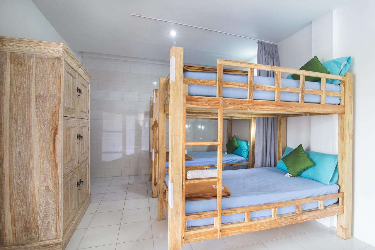 Отель Grand Sea View Lembongan Нуса-Лембонган Экстерьер фото